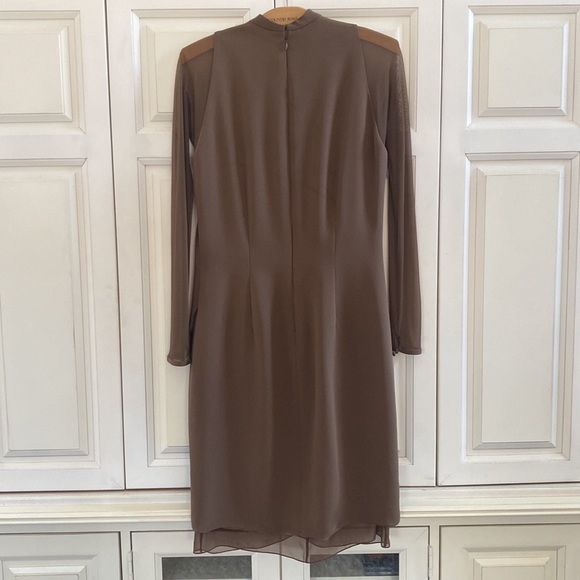 Fine Vintage Vera Wang 100% Silk Dress 6 - Picture 4 of 16